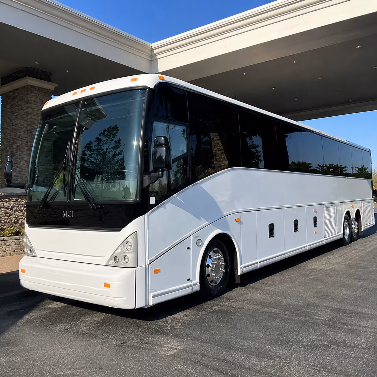 bus rental options for highland trips