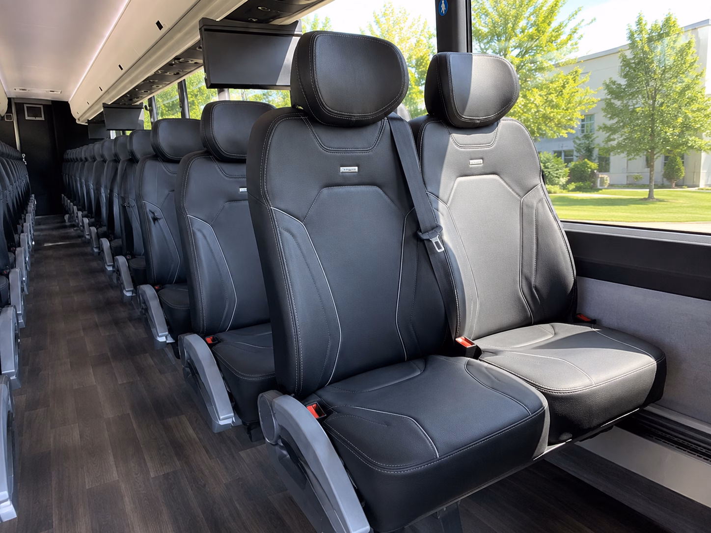 got 30 seconds that s all it takes to compare sporting event buses in highland