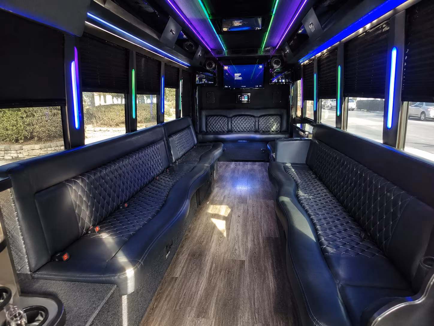 highland 15 passenger party bus interior