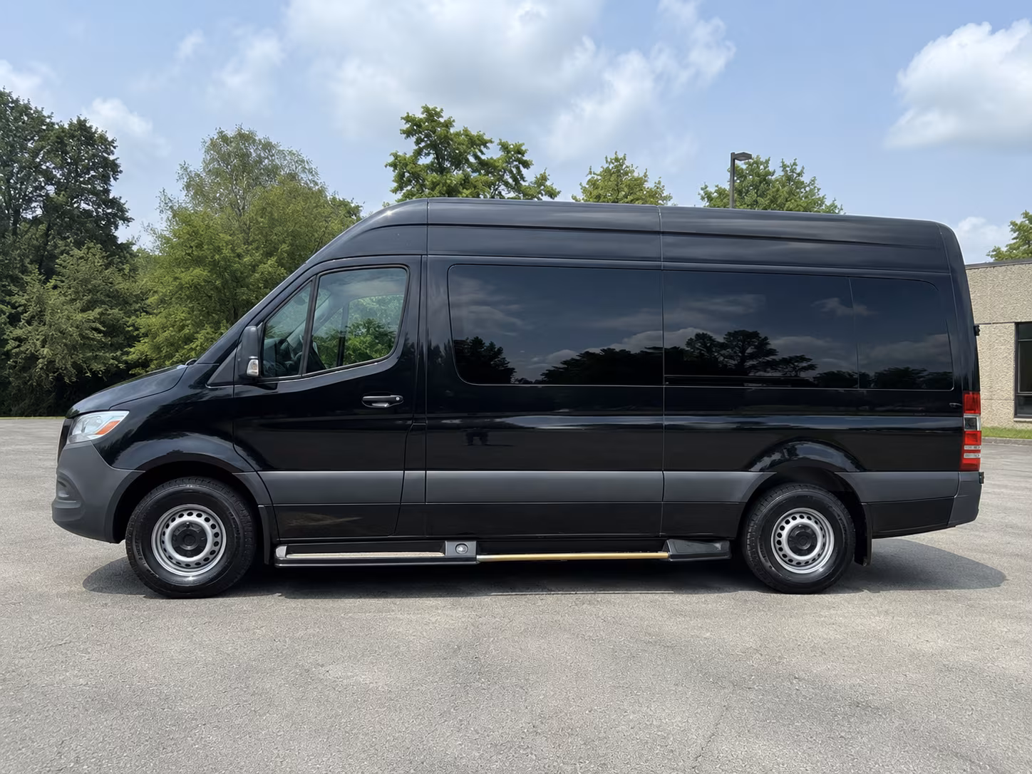 highland airport transportation onboard seating
